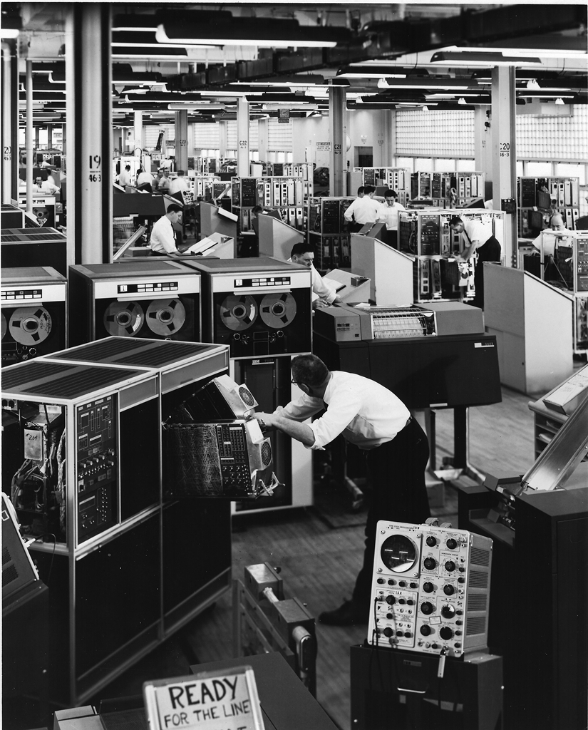 1401Manufacturing_Port_1960